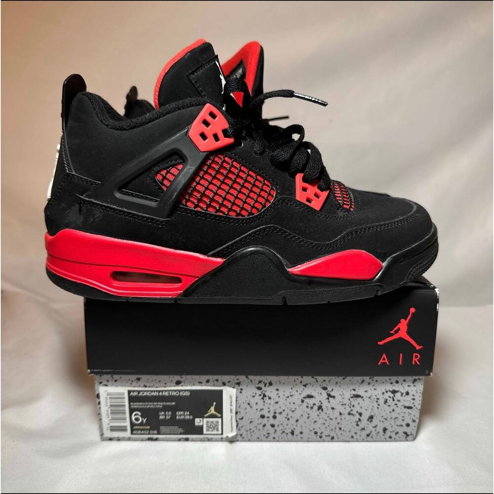 Size 6 - Nike Air Jordan 4 Retro GS Red Thunder Men's Shoes
